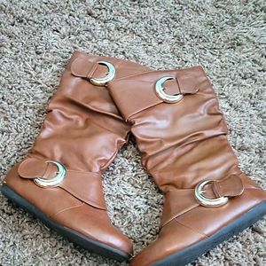 Brown leather Forever boots